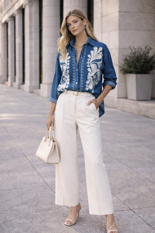Chemise en jean avec brodés